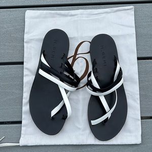 M. Gemi white and black leather sandal